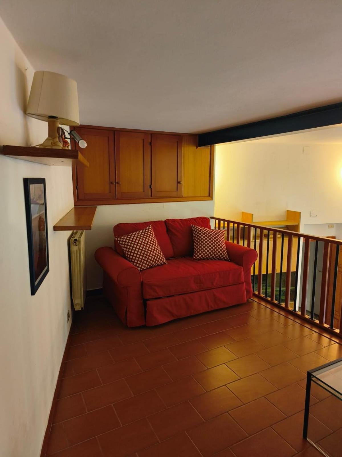 Camere Toni Vernazza Luaran gambar
